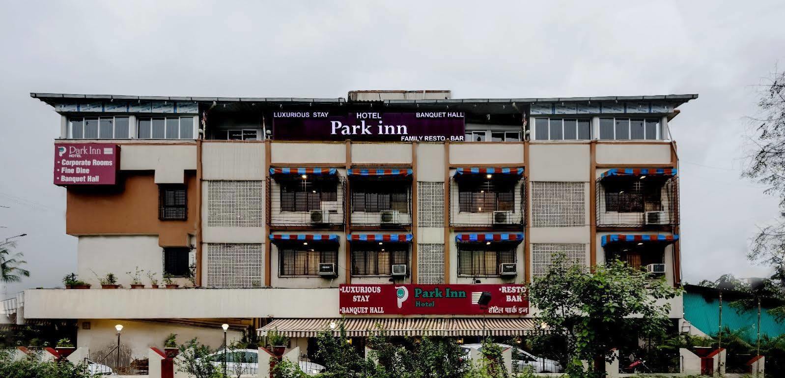 Hotel Park Inn Panvel Exteriér fotografie